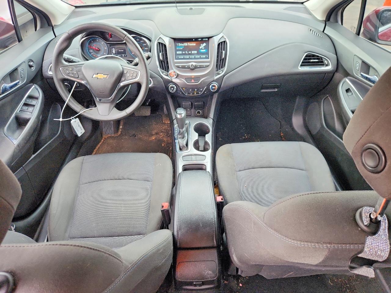 2018 Chevrolet Cruze VIN 3G1BH6SE6JS646000 photo 8