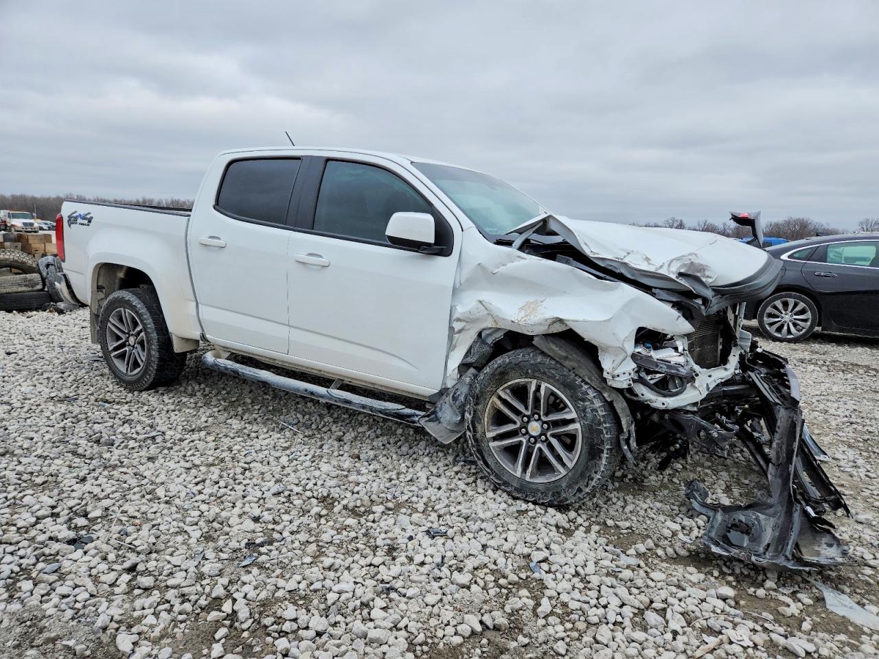 2021 Chevrolet Colorado VIN 1GCGTBEN5M1107728 photo 4