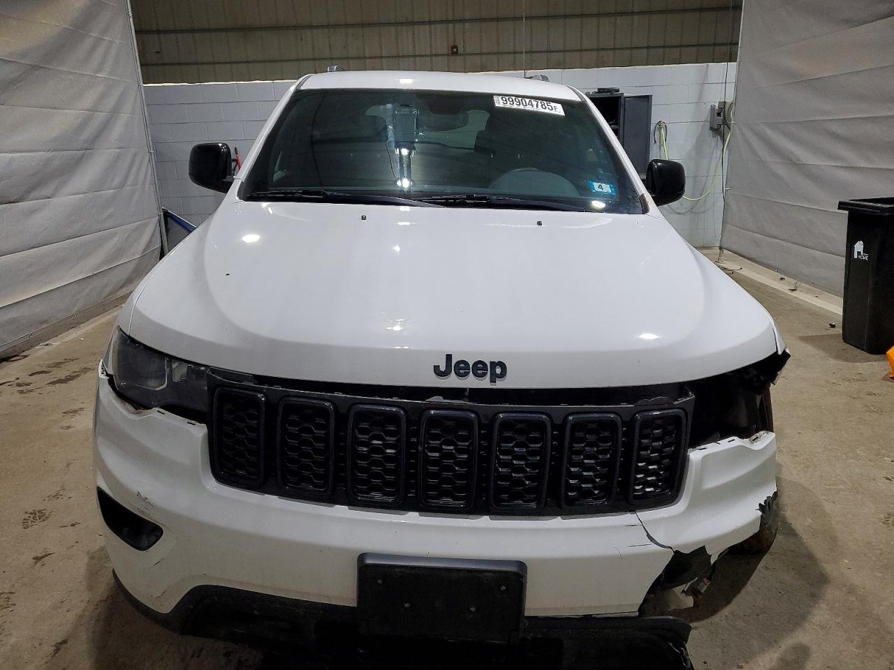 2018 Jeep Grand cher VIN 1C4RJFAG1JC377004 photo 5