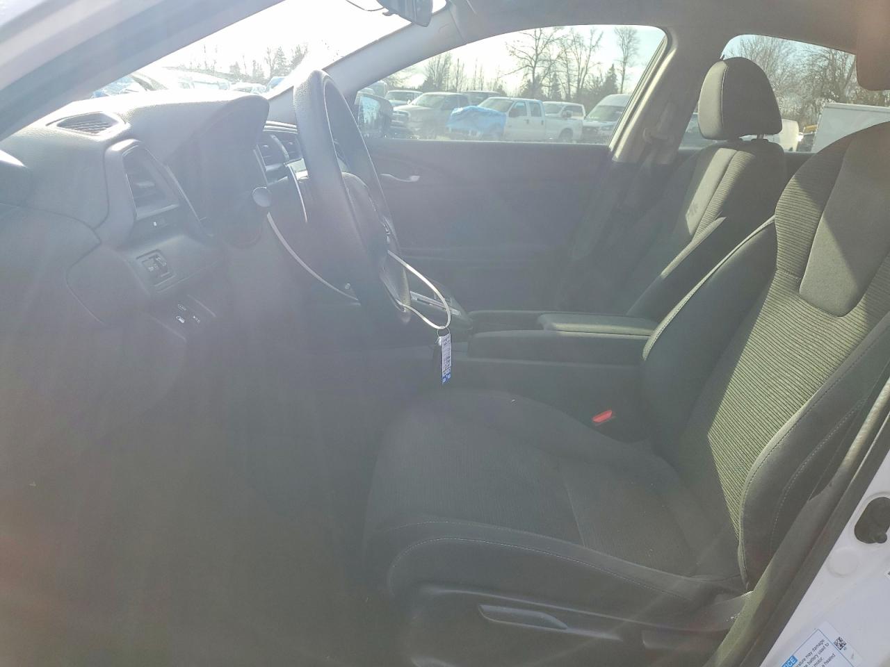 2019 Honda Insight VIN 19XZE4F13KE026411 photo 6
