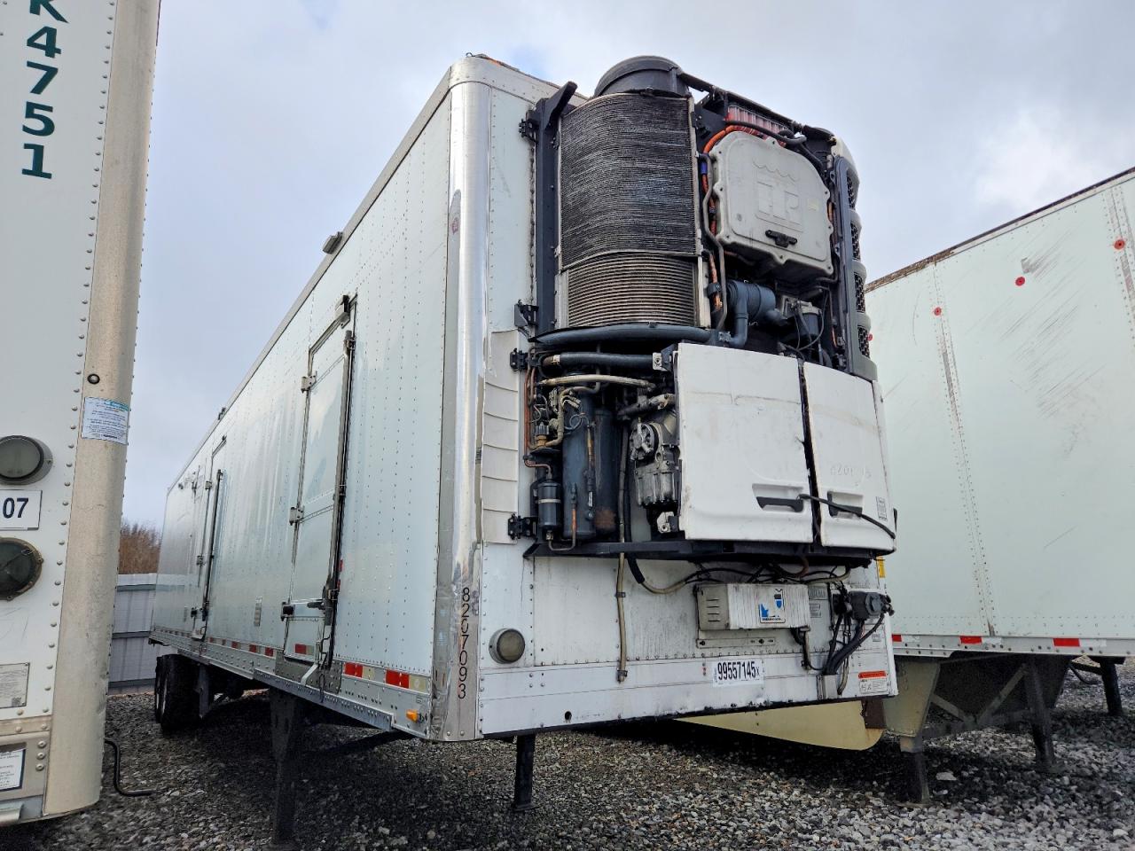 2017 UTILITY All models VIN 1UYVS2487H6961605 photo 1
