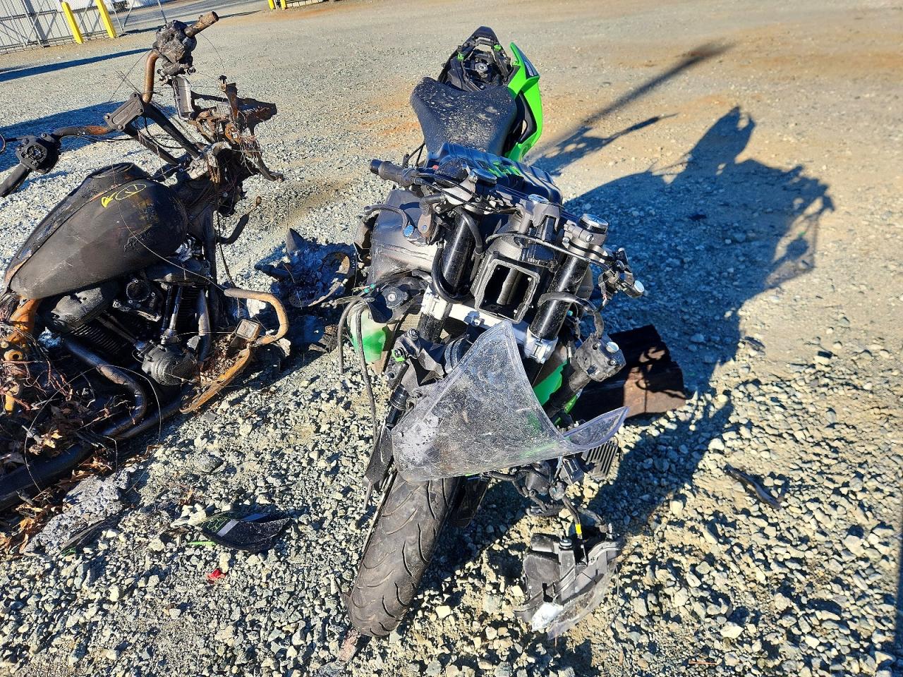 2020 Kawasaki Zx636 k VIN JKBZXJG13LA009531 photo 2