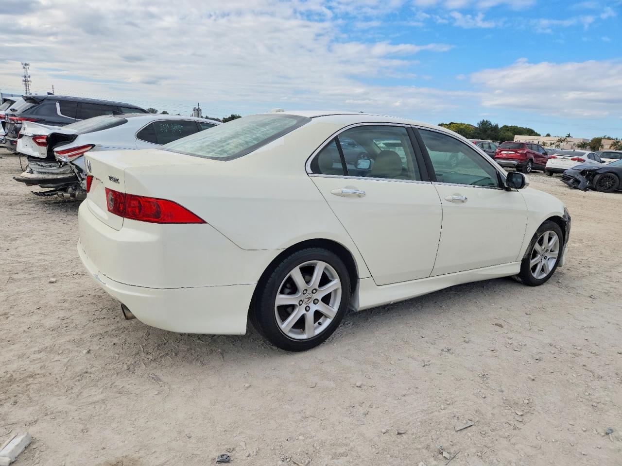 2005 Acura Tsx VIN JH4CL96835C010774 photo 3