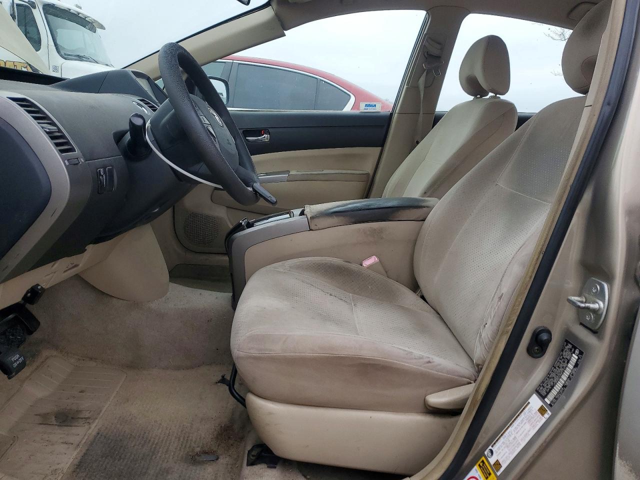 2004 Toyota Prius VIN JTDKB20U340023795 photo 7