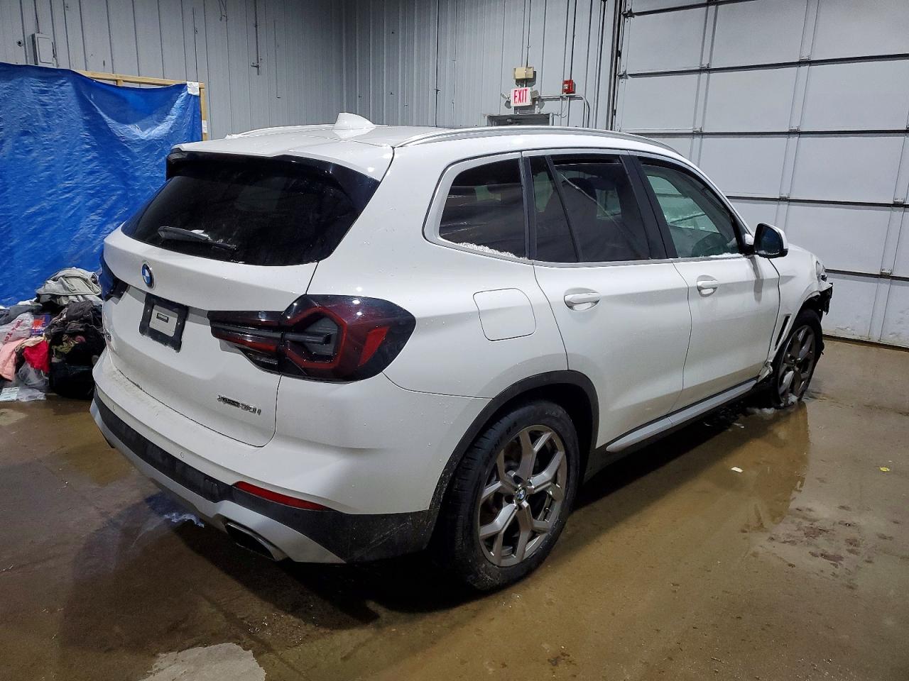 2022 BMW X3 VIN 5UX53DP07N9K02555 photo 3