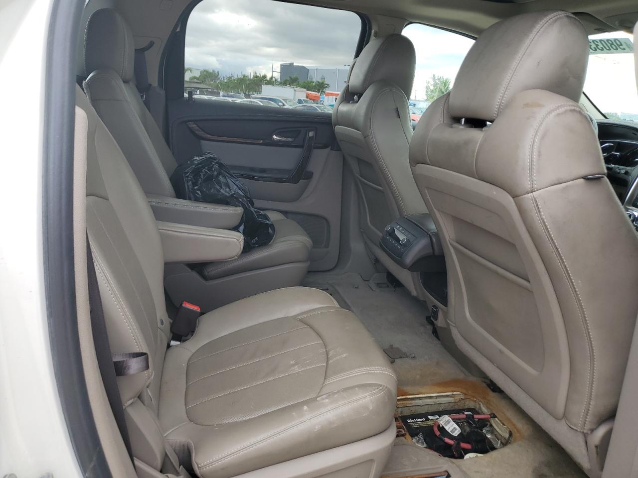 2015 GMC Acadia den VIN 1GKKRTKD3FJ101881 photo 11