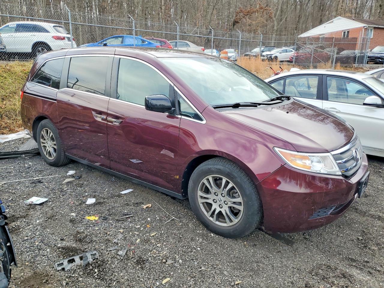 2013 Honda All models VIN 5FNRL5H69DB064954 photo 4