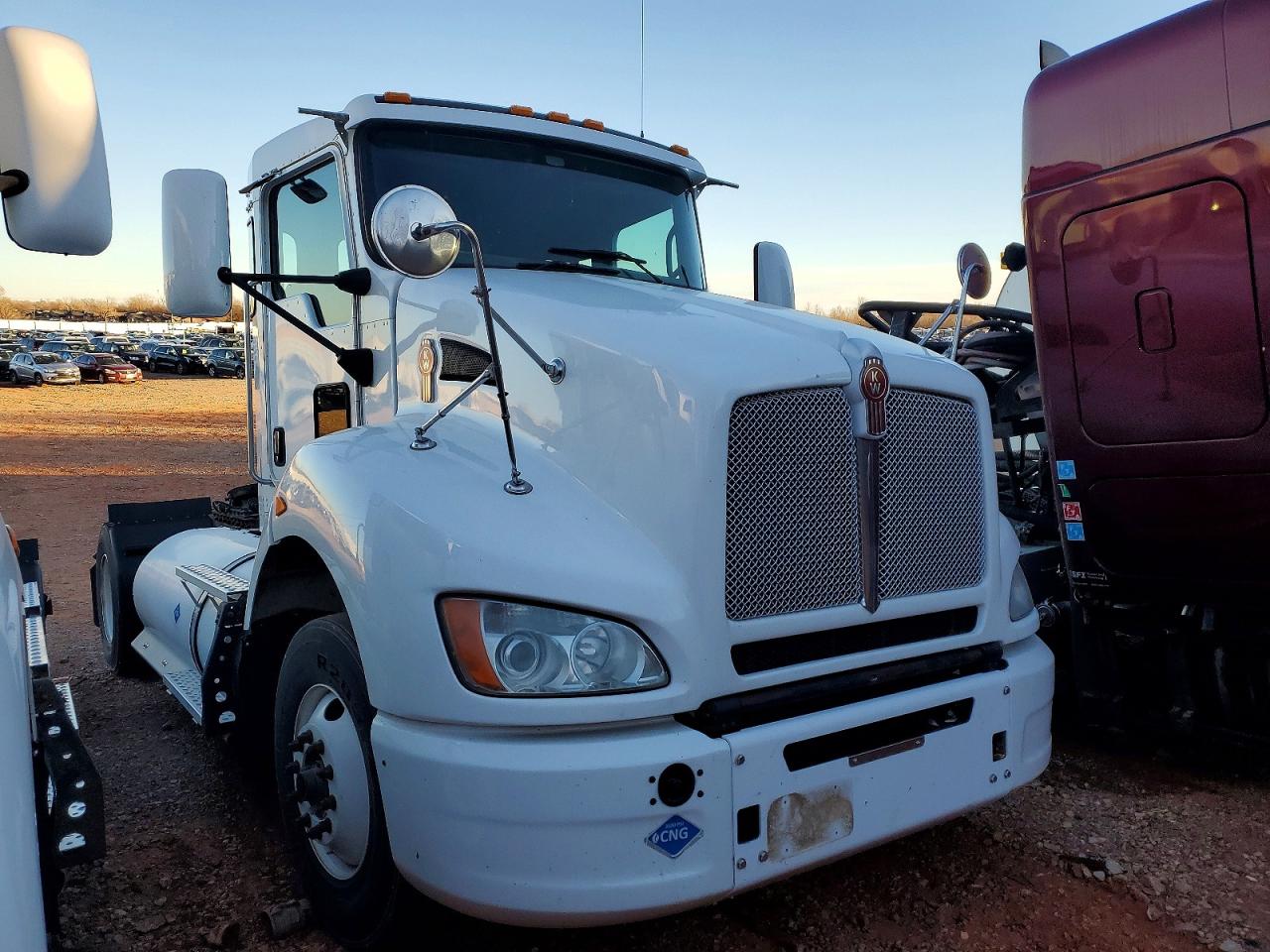 2017 KENWORTH All other VIN 3BKBA28X1HF158952 photo 1