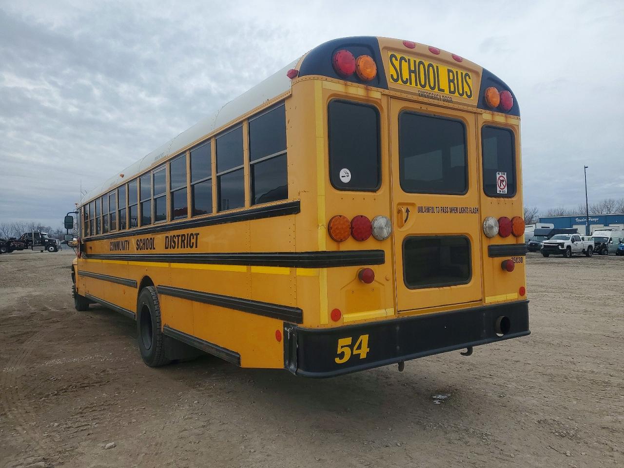 2014 IC Ce series VIN 4DRBUAAN5EB780789 photo 3