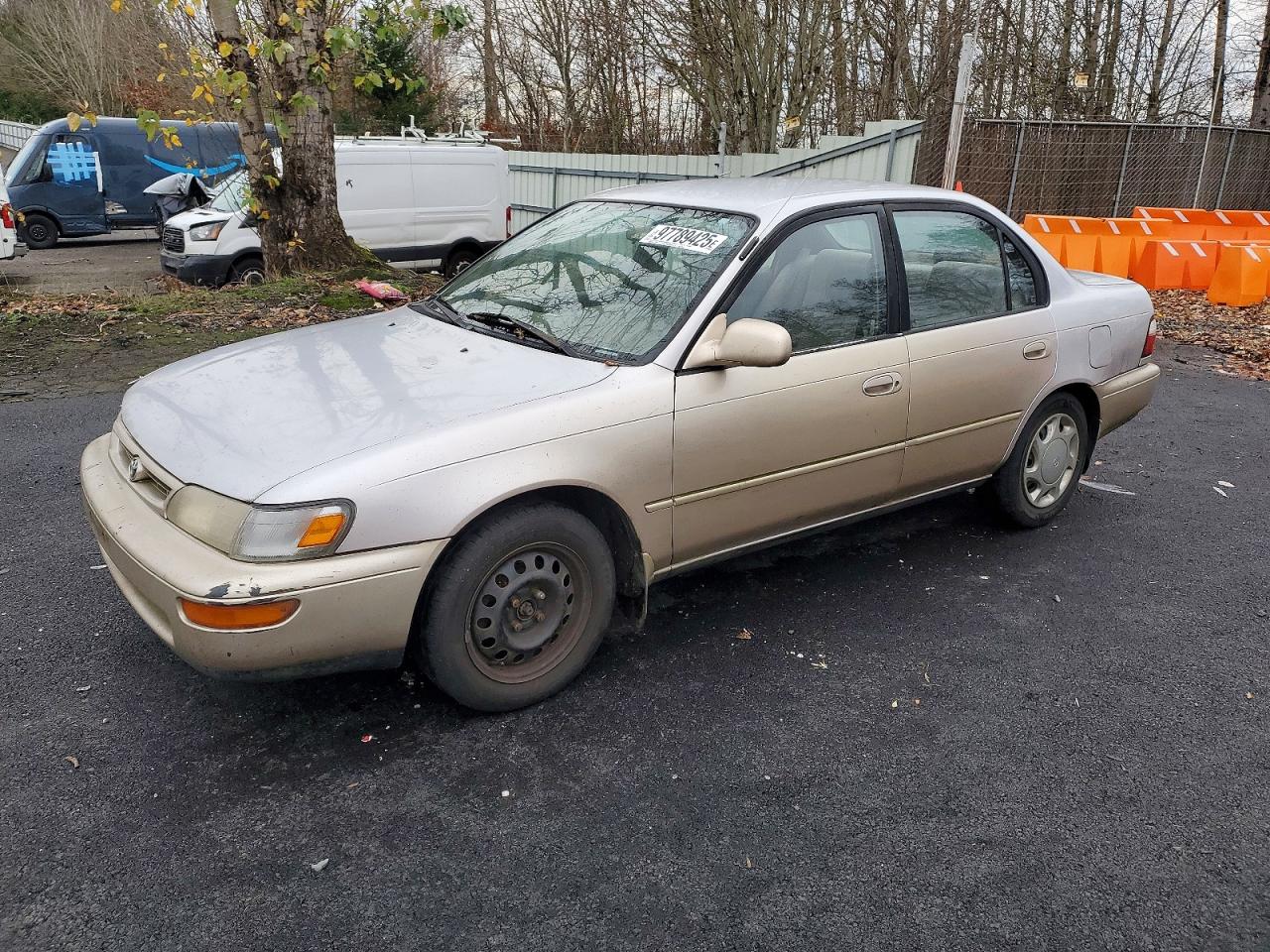 1996 Toyt Corolla VIN 2T1BB02E6TC153925 photo 1