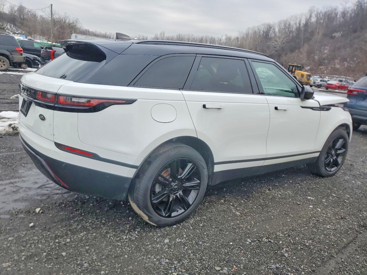 2021 Land Rangerover VIN SALYJ2EX1MA305856 photo 3