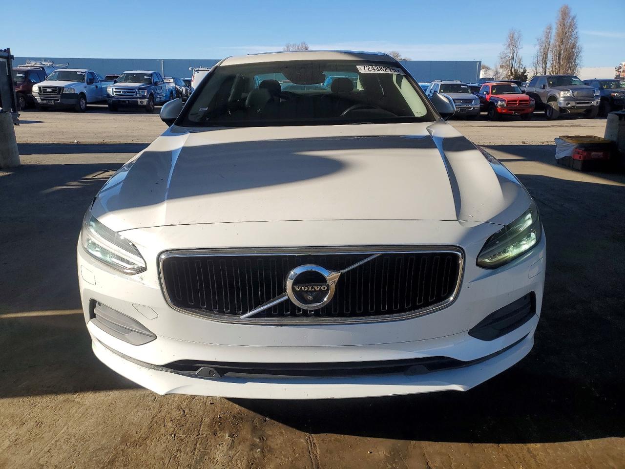 2018 Volvo S90 VIN LVY982MK0JP006759 photo 5