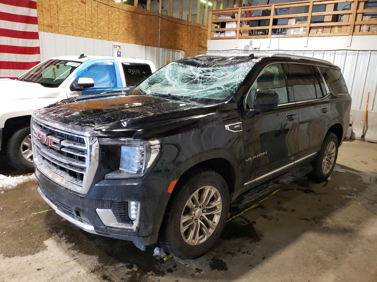 2021 GMC Yukon VIN 1GKS2BKD8MR248713 photo 1