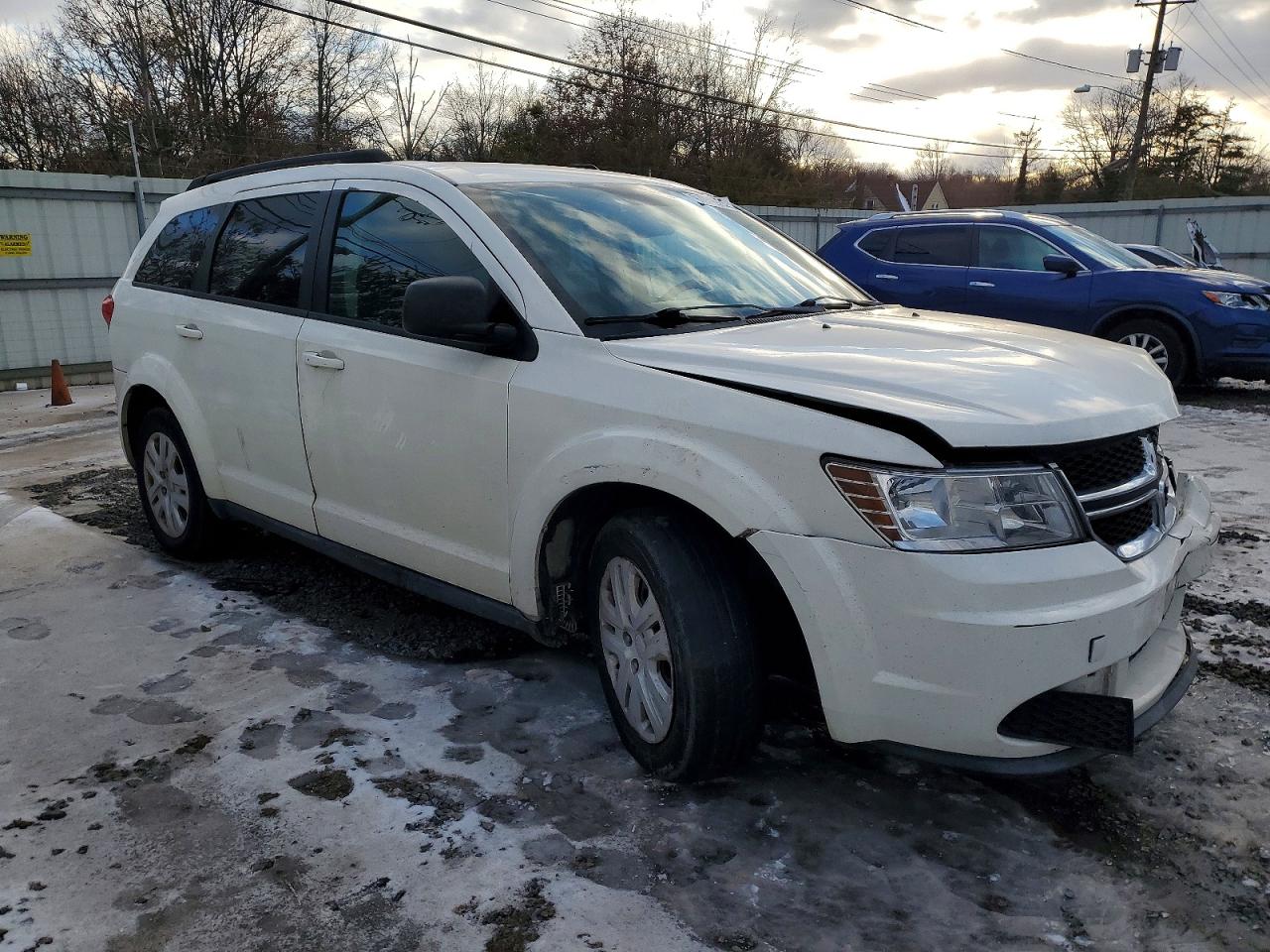 2014 Dodge Journey VIN 3C4PDCAB5ET141306 photo 4