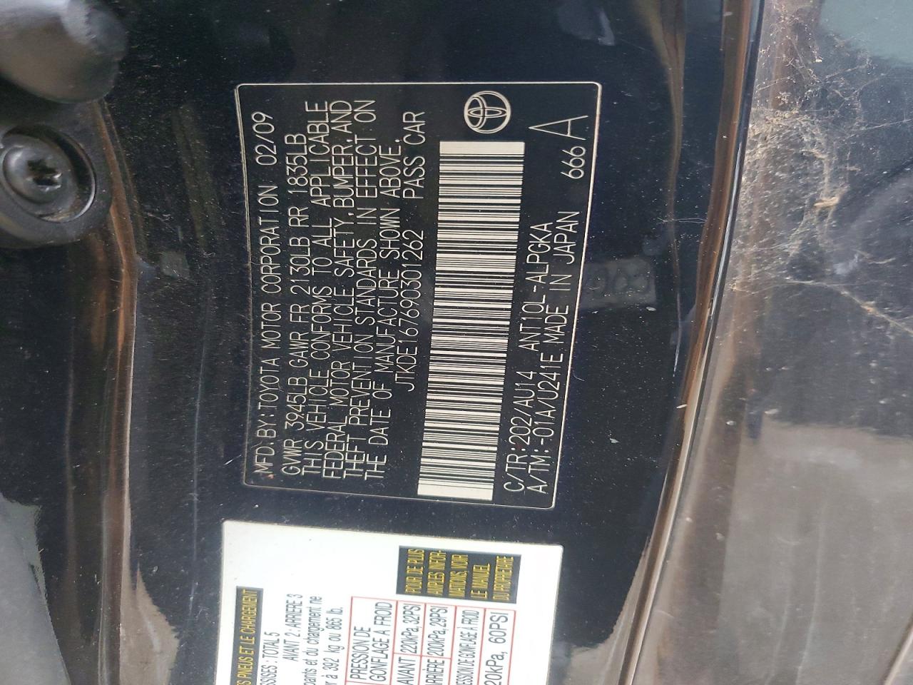 2009 Toyota Scion VIN JTKDE167690301262 photo 12