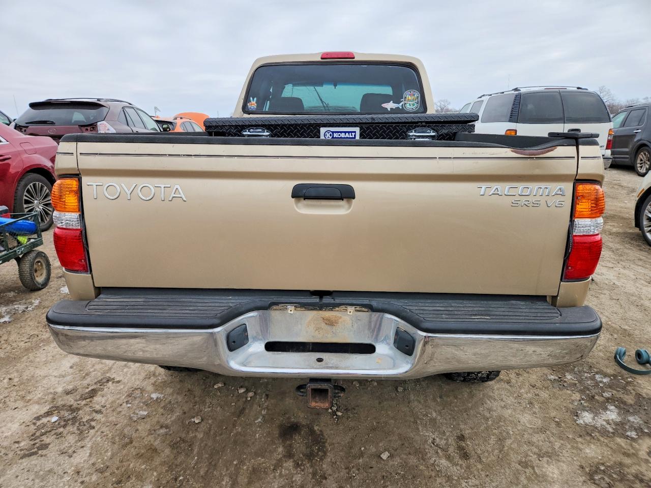 2001 Toyota Tacoma VIN 5TEWN72N21Z783868 photo 6