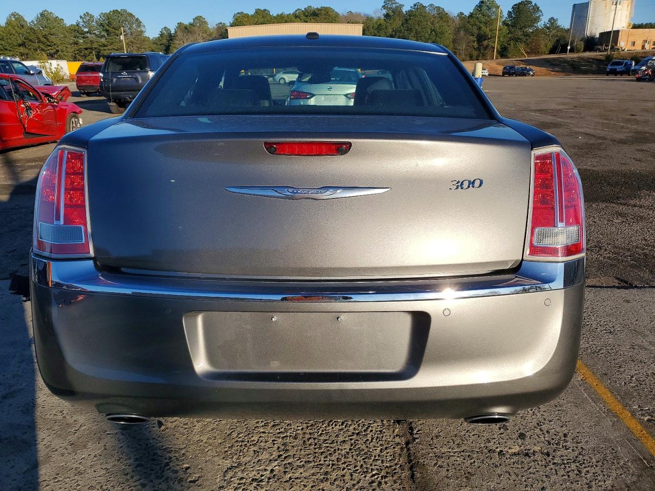 2011 Chrysler 300 VIN 2C3CA6CTXBH559738 photo 6