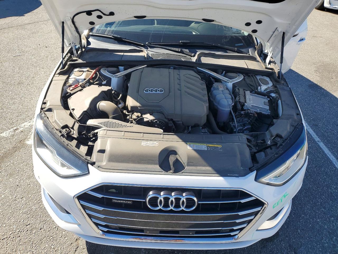 2022 Audi A4 VIN WAUABAF4XNN003364 photo 11