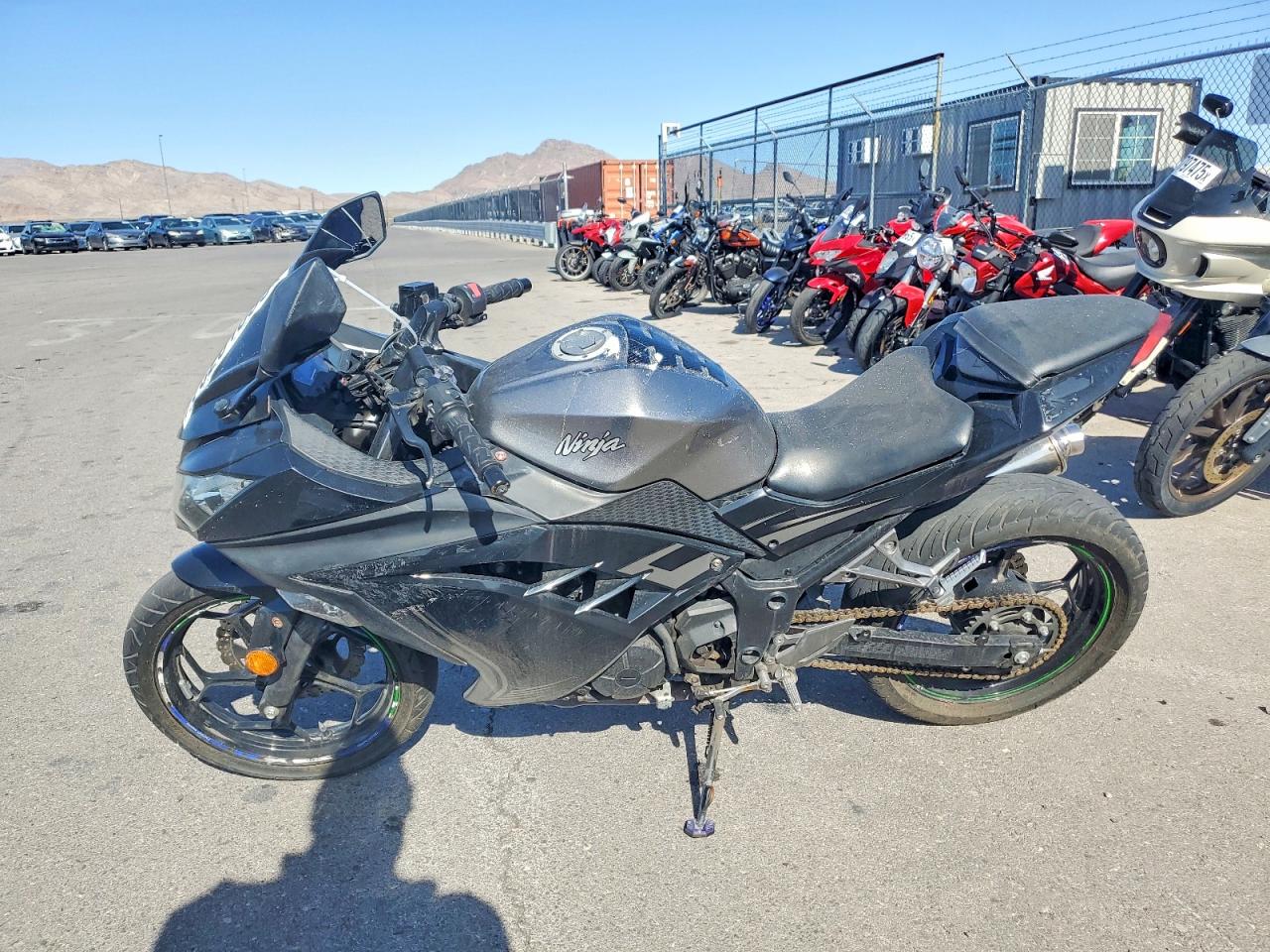 2015 Kawasaki Ex VIN JKAEX8A10FDA22585 photo 3