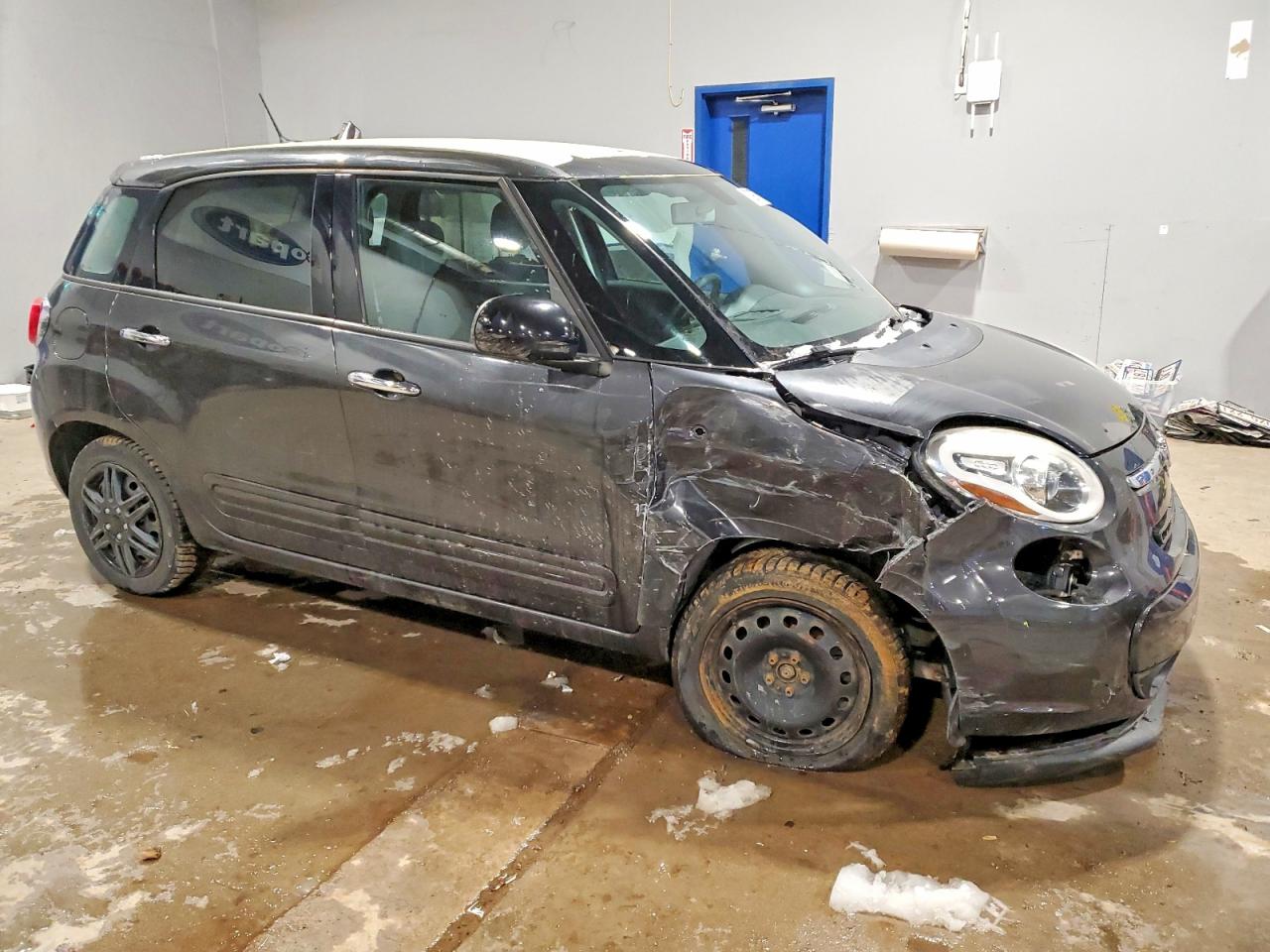2015 Fiat 500 VIN ZFBCFAAH3FZ033118 photo 4