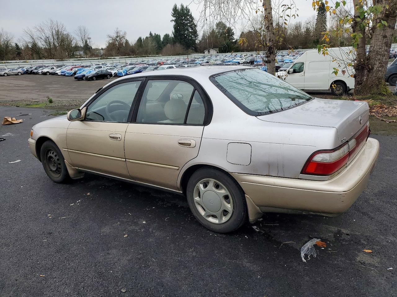 1996 Toyt Corolla VIN 2T1BB02E6TC153925 photo 2