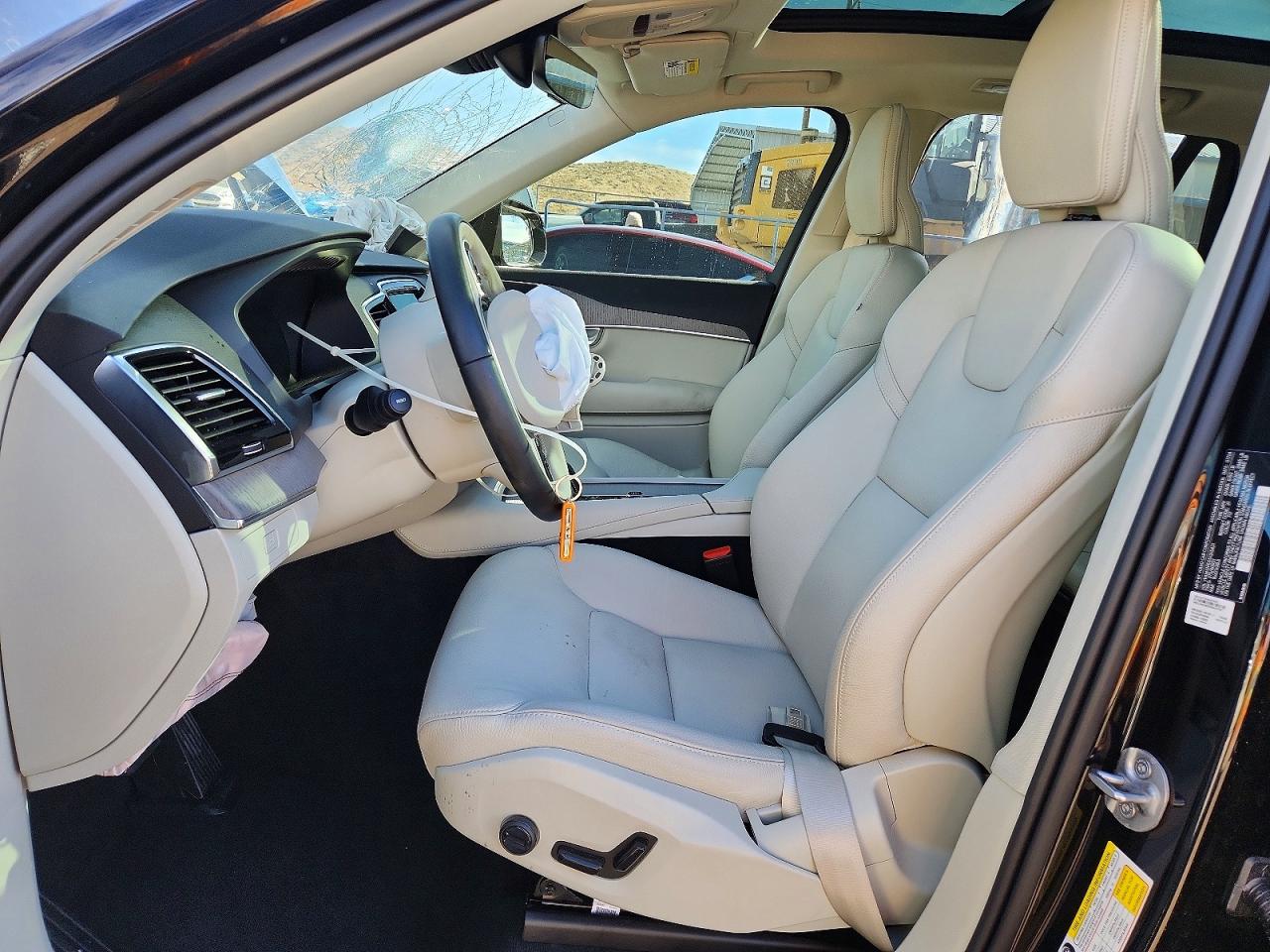 2025 Volvo Xc90 VIN YV4M12PE0S1315421 photo 7
