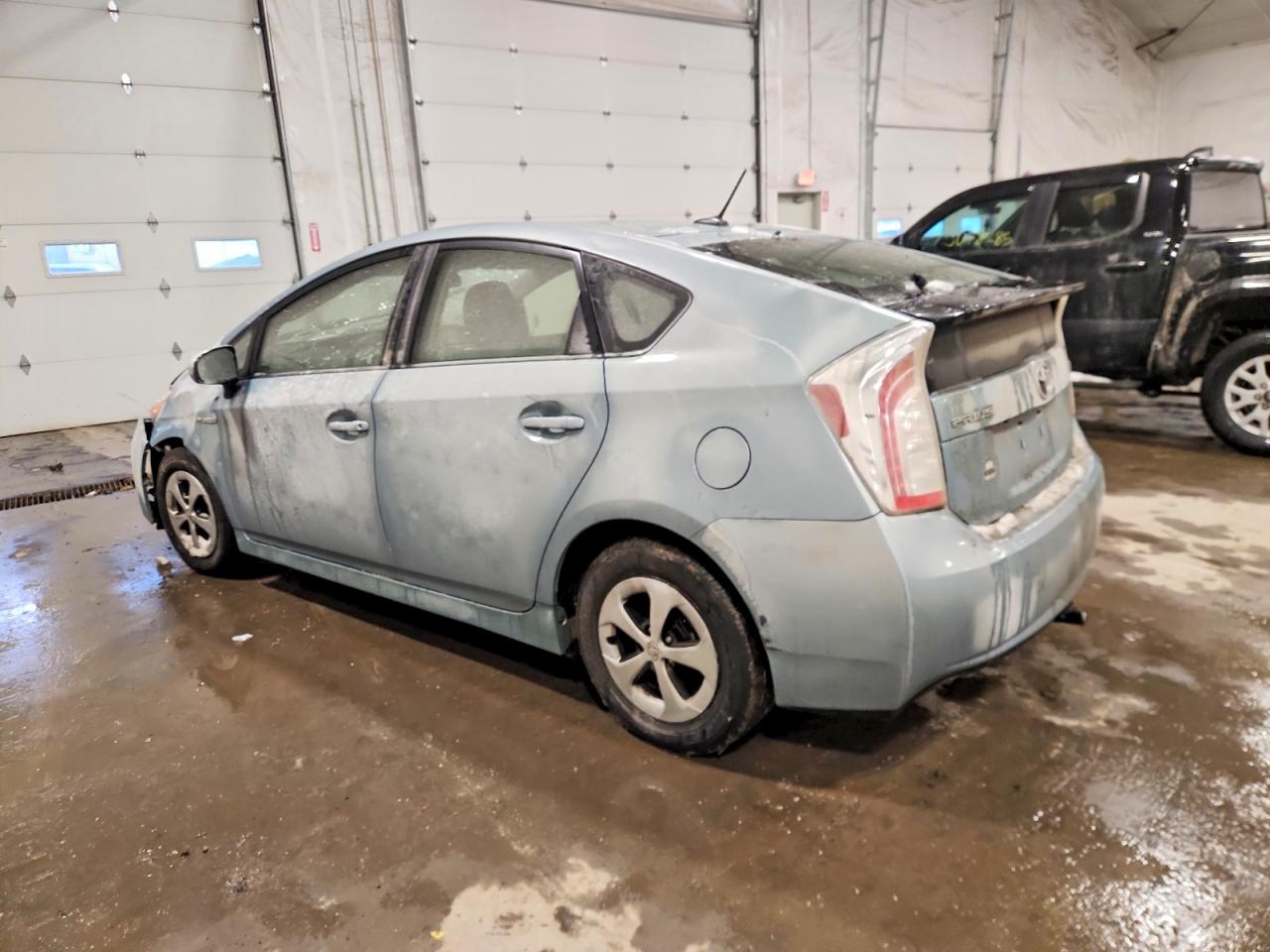 2015 Prius VIN JTDKN3DU2F1991505 photo 2