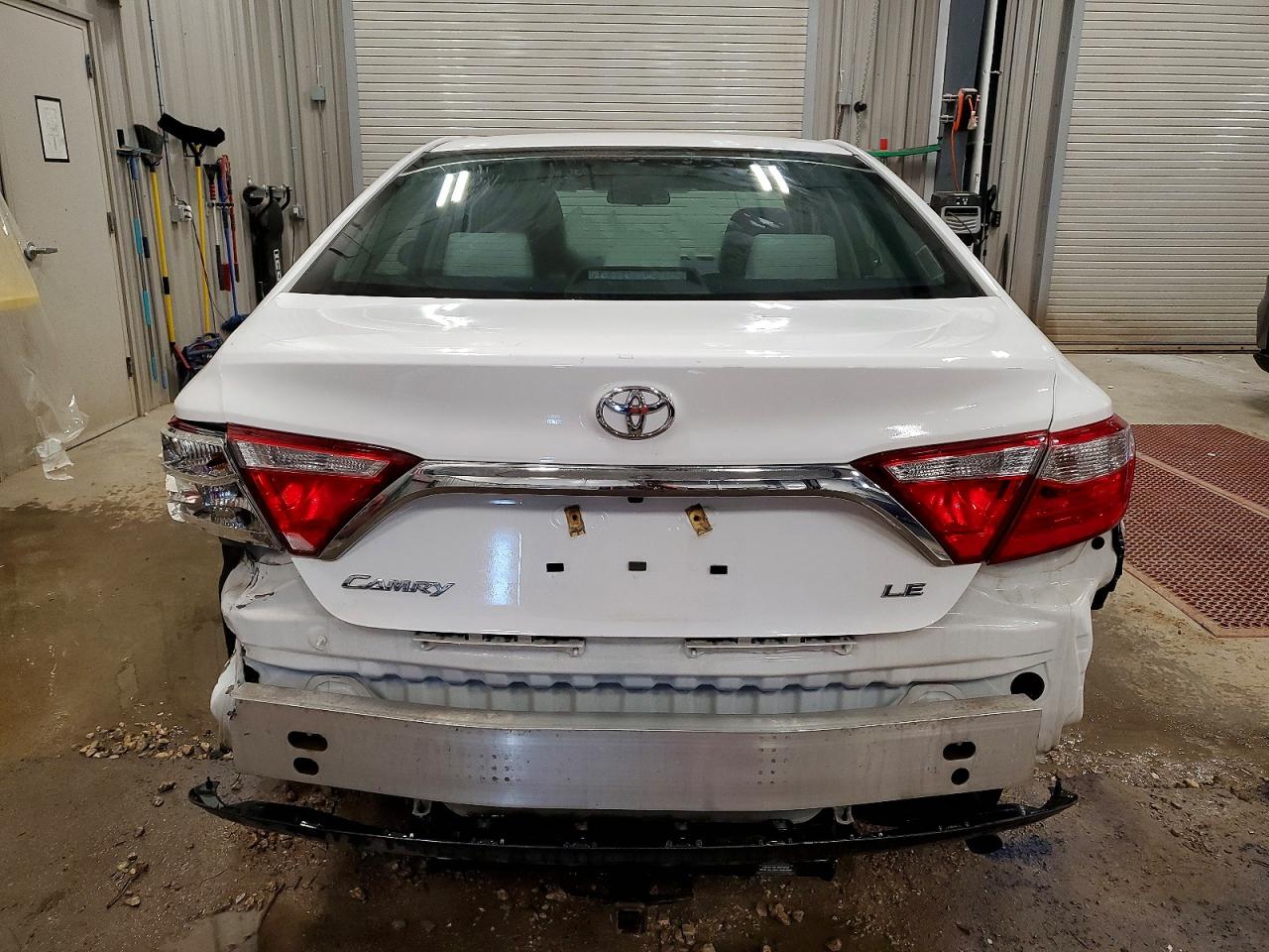 2017 Toyota Camry VIN 4T1BF1FK7HU785865 photo 6