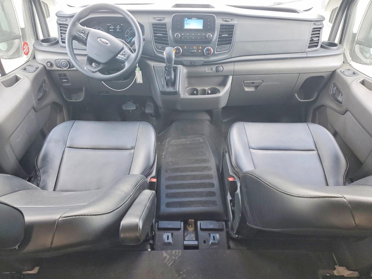 2025 Ford Transit VIN 1FTBR1Y89SKA07406 photo 8
