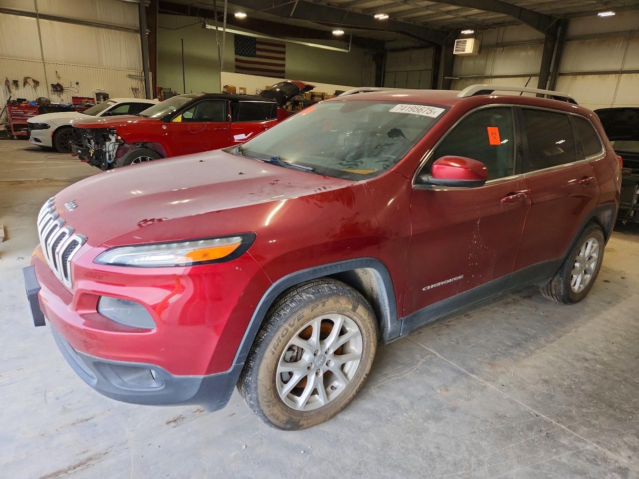 2015 Jeep Grand cher VIN 1C4PJMCS5FW795133 photo 1