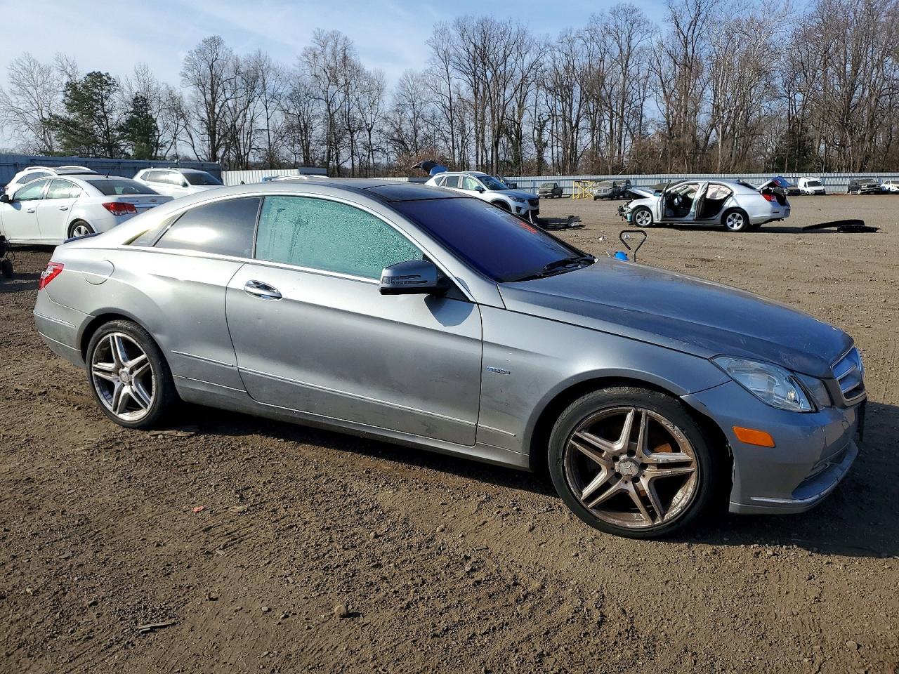 2012 Mercedes-Benz E-class VIN WDDKJ5KB4CF132980 photo 4