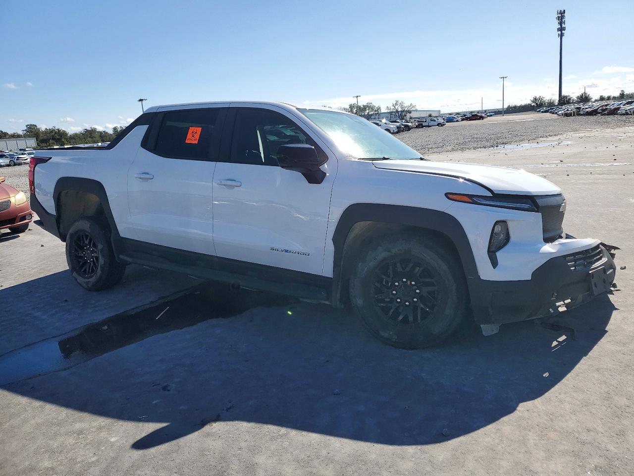 2024 Chevrolet All models VIN 1GC10VEL0RU201729 photo 4