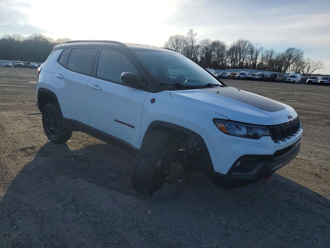2024 Jeep Compass VIN 3C4NJDDN5RT609987 photo 4