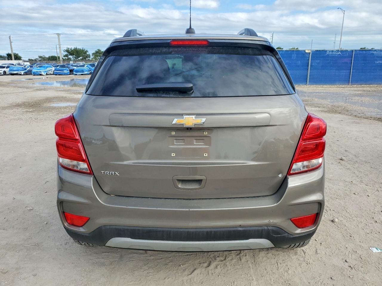 2021 CHEV Trax VIN KL7CJLSB0MB320372 photo 6