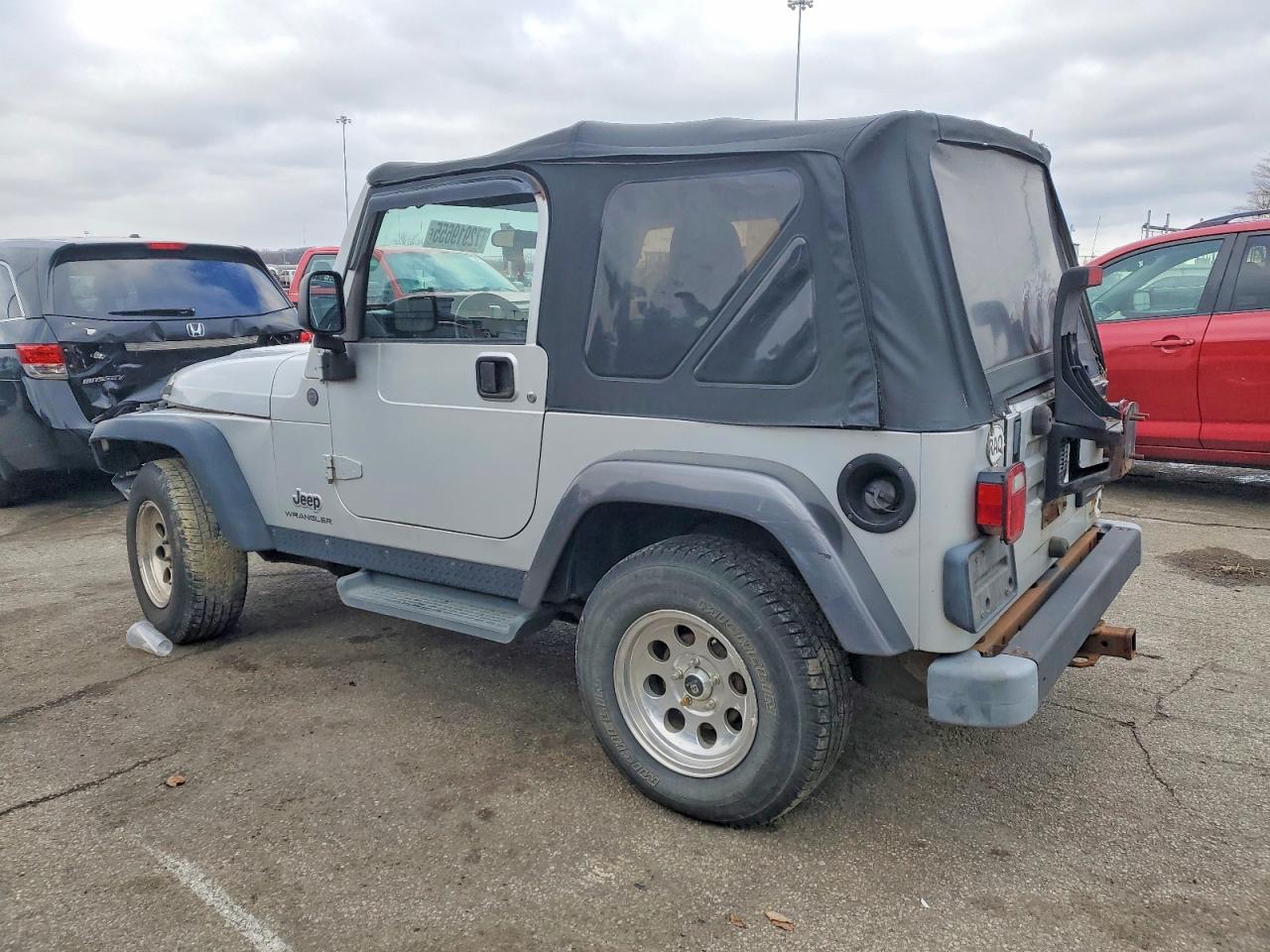 2004 Jeep Wrangler / VIN 1J4FA39S54P792280 photo 2