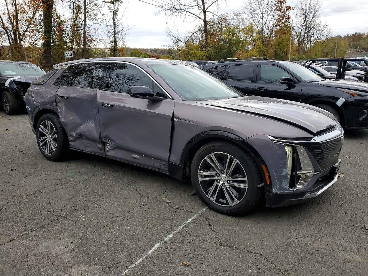 2024 Cadillac Lyriq luxu VIN 1GYKPRRL5RZ123687 photo 4