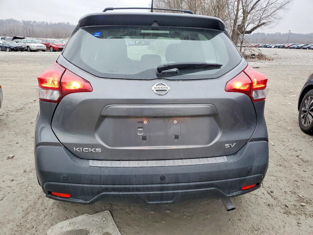 2019 Niss Kicks VIN 3N1CP5CU0KL503332 photo 6