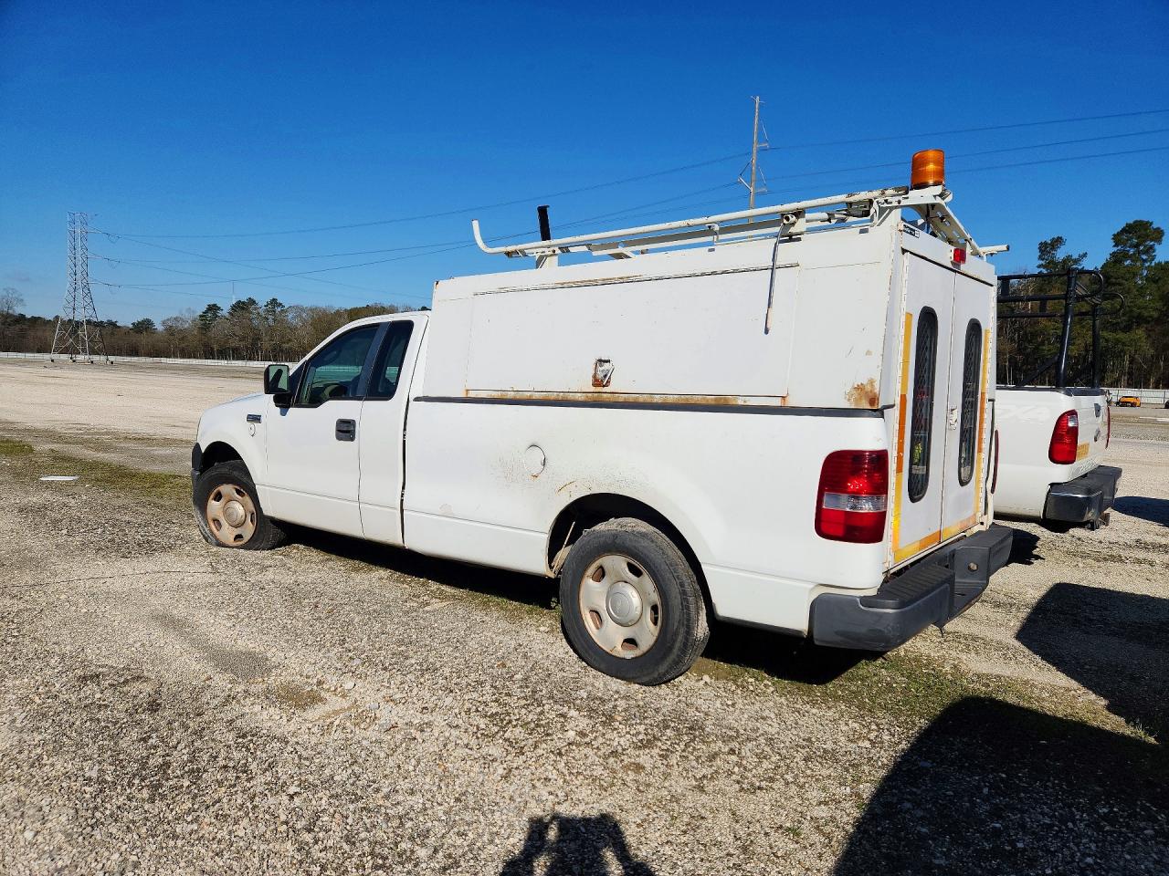 2008 Ford F150 VIN 1FTRF12218KD78399 photo 2
