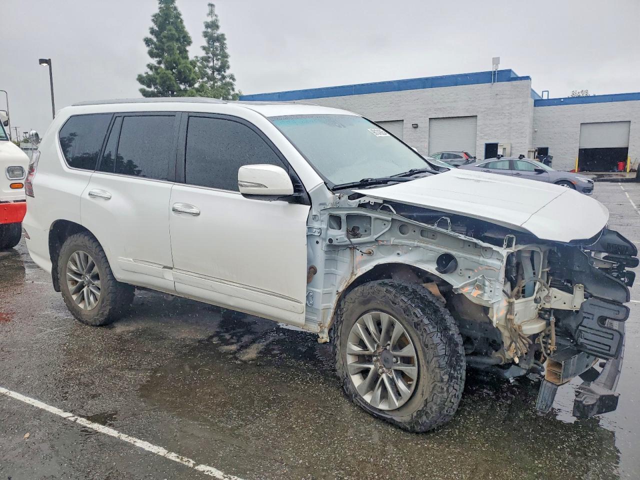 2015 LEXUS Gx VIN JTJJM7FX3F5109440 photo 4