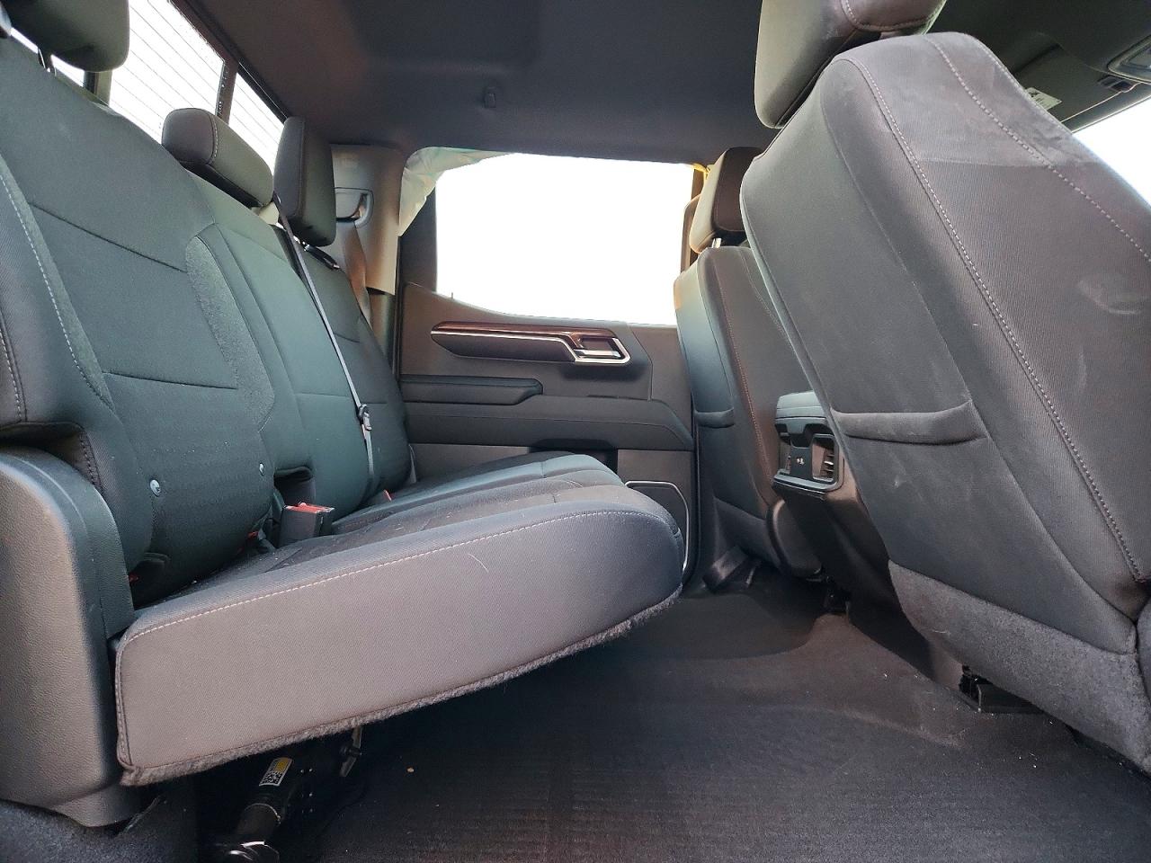 2022 Chevrolet All models VIN 3GCUDDED3NG501766 photo 10