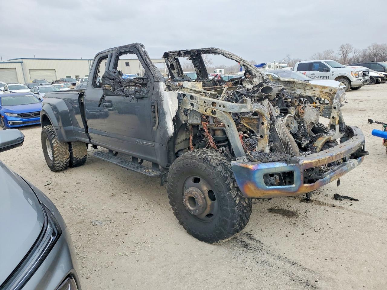 2018 Ford F350 VIN 1FT8X3DT8JEB96200 photo 4
