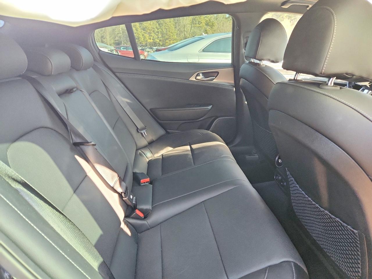 2022 Kia Stinger VIN KNAE45LC1N6122283 photo 10