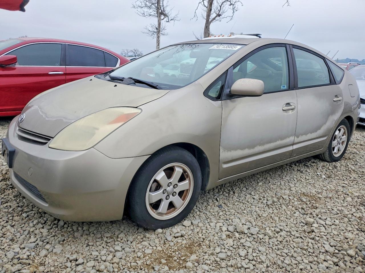 2004 Toyota Prius VIN JTDKB20U340023795 photo 1