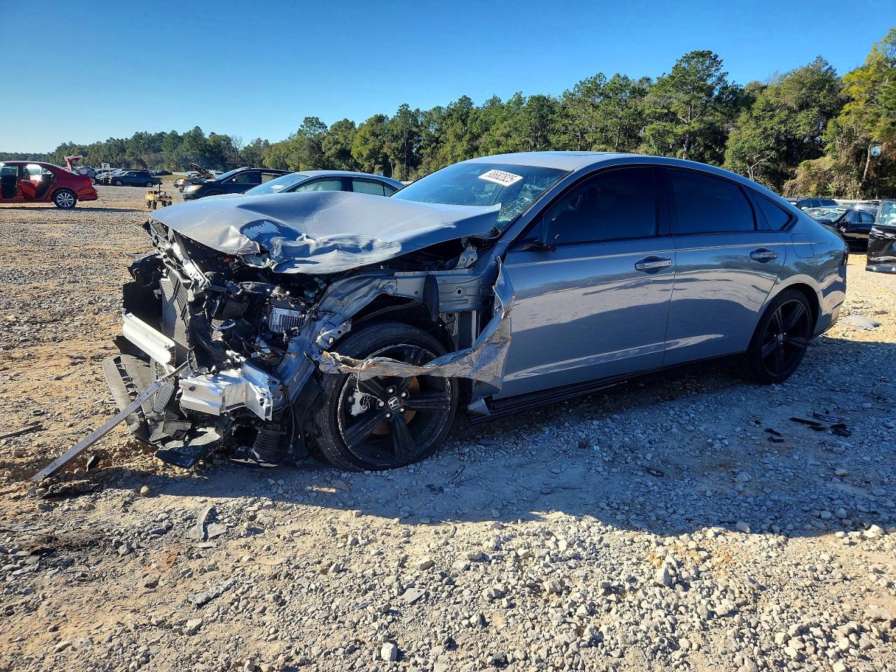 2024 Honda Accord VIN 1HGCY2F7XRA014857 photo 1