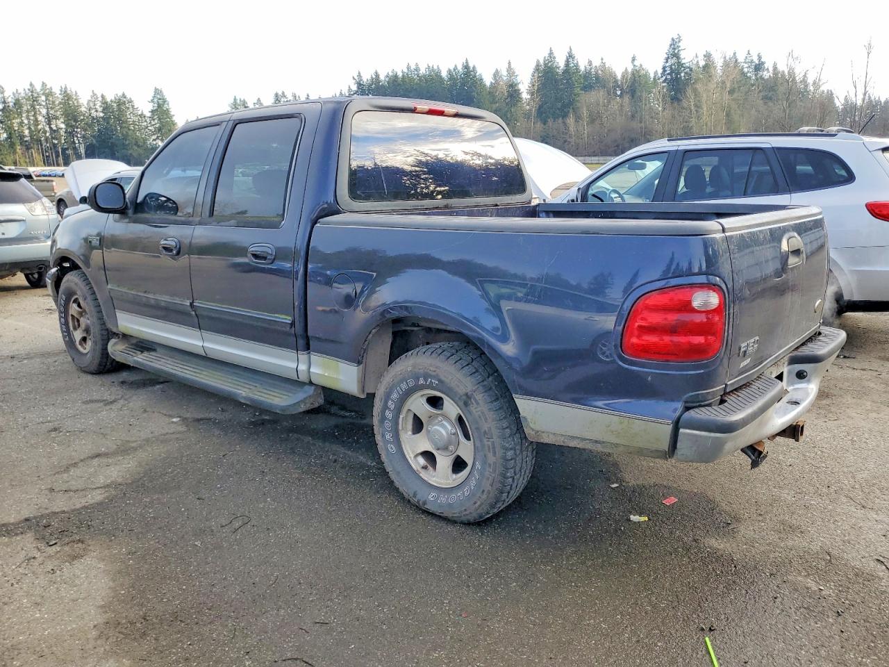 2001 Ford F150 VIN 1FTRW07LX1KC32150 photo 2