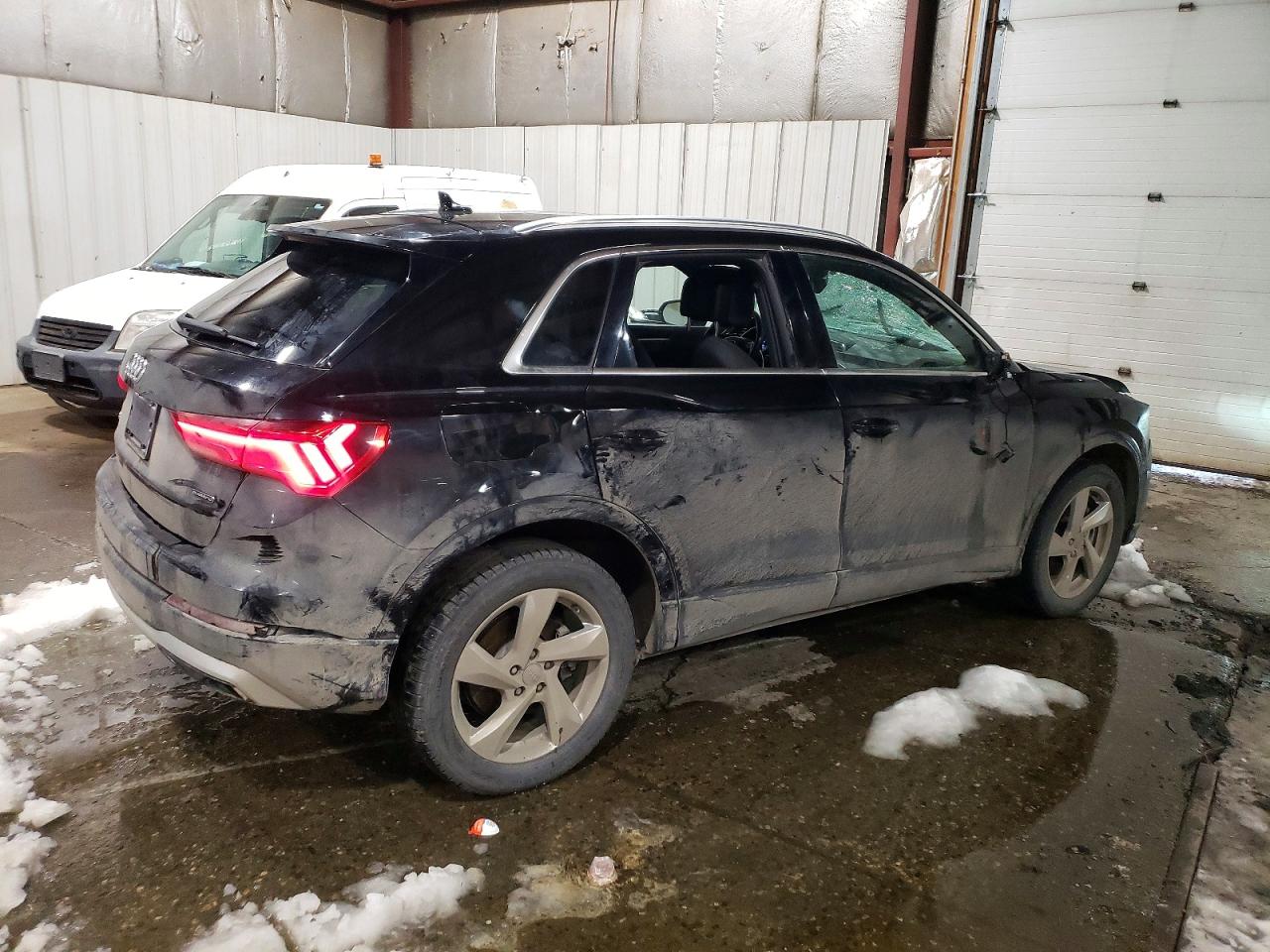 2020 Audi Q3 VIN WA1AECF37L1025866 photo 3