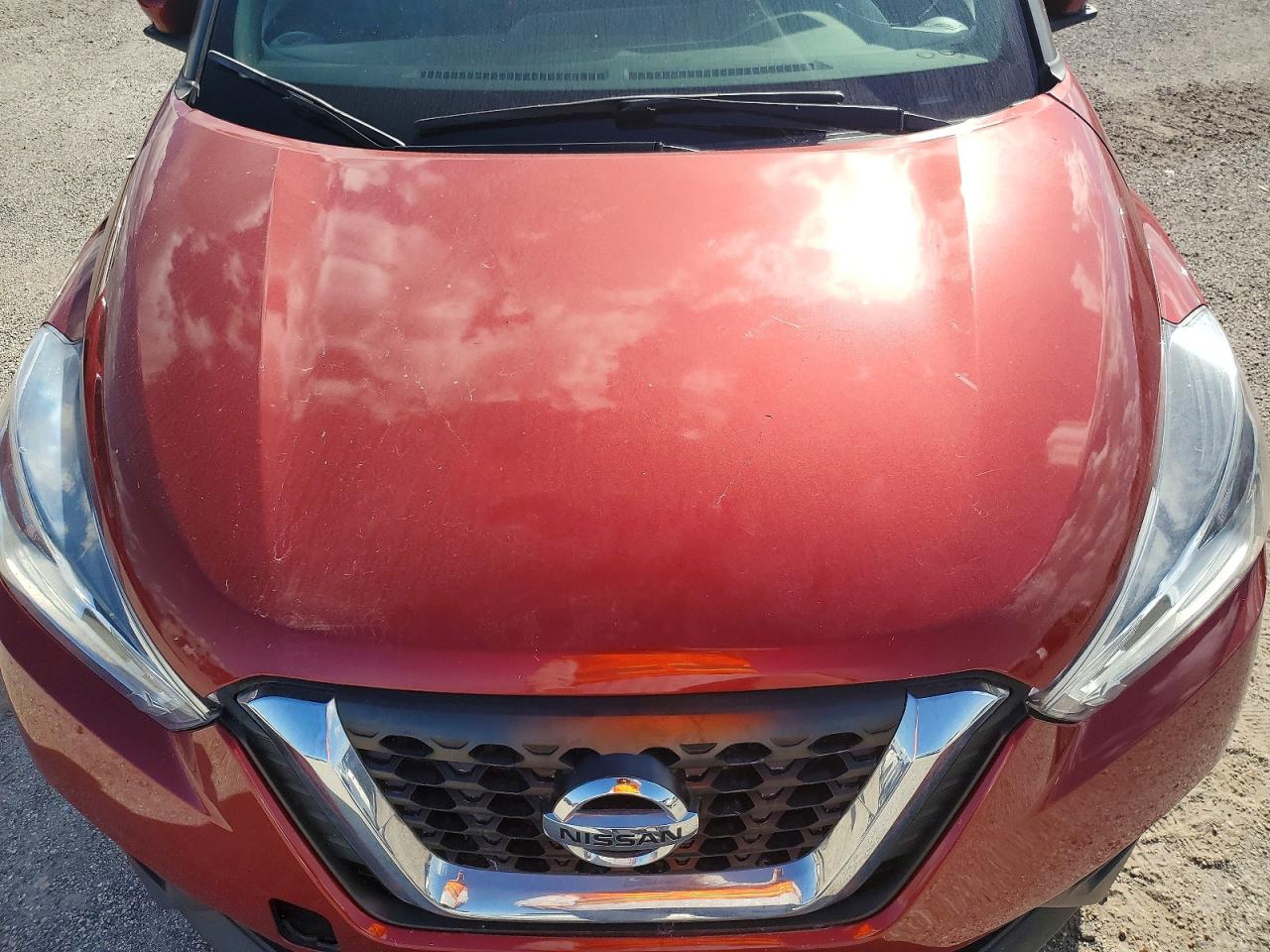 2018 Nissan Kicks VIN 3N1CP5CU6JL538472 photo 11