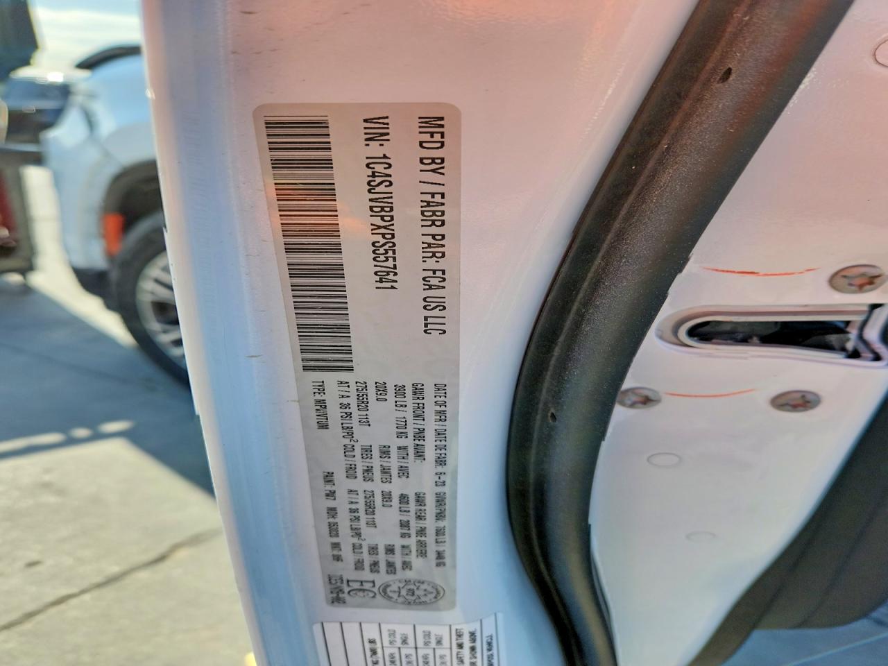 2023 Jeep Wagoneer VIN 1C4SJVBPXPS557641 photo 12