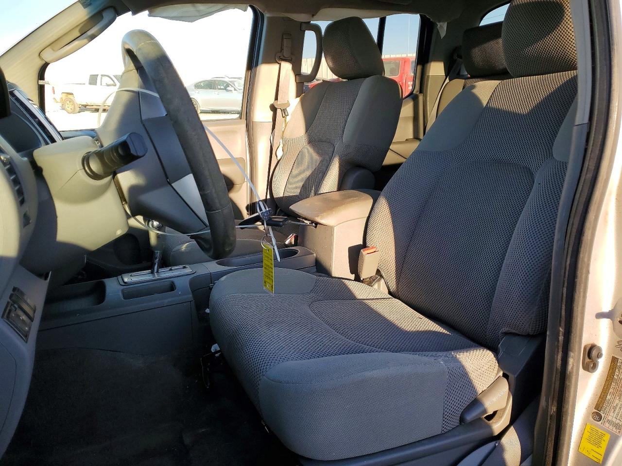 2010 NISS Frontier VIN 1N6AD0EV5AC423828 photo 7