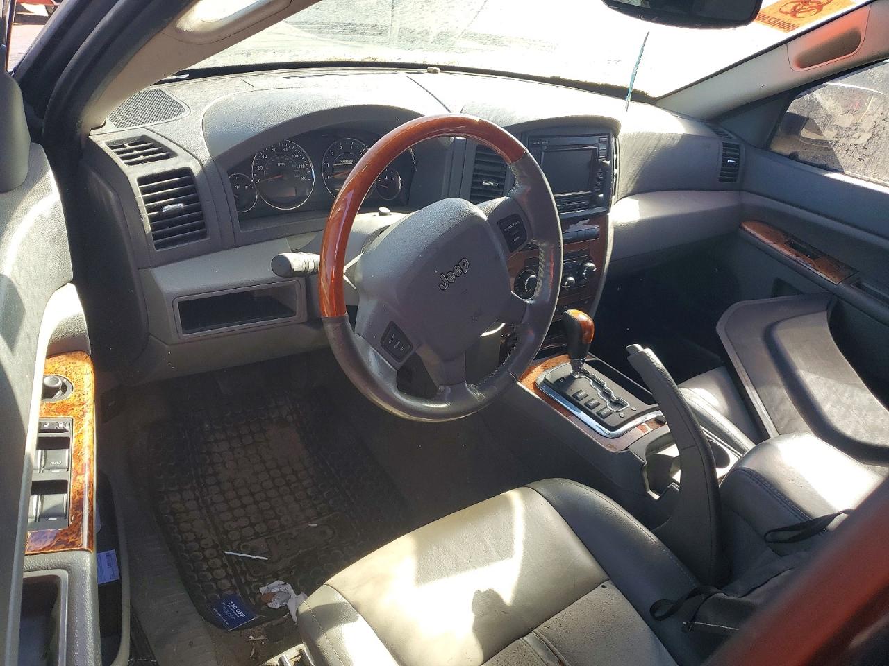 2007 Jeep Grand cher VIN 1J8HS68267C591412 photo 8